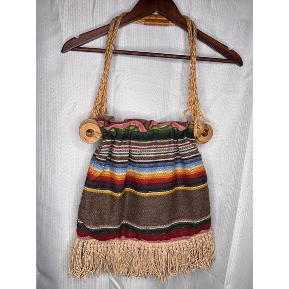 Vtg Style Boho Shoulder Bag Striped Multicolored Fringed Wood Accent Jute Straps - Picture 1 of 12